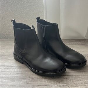 Black Leather Kid’s Chelsea Boots
